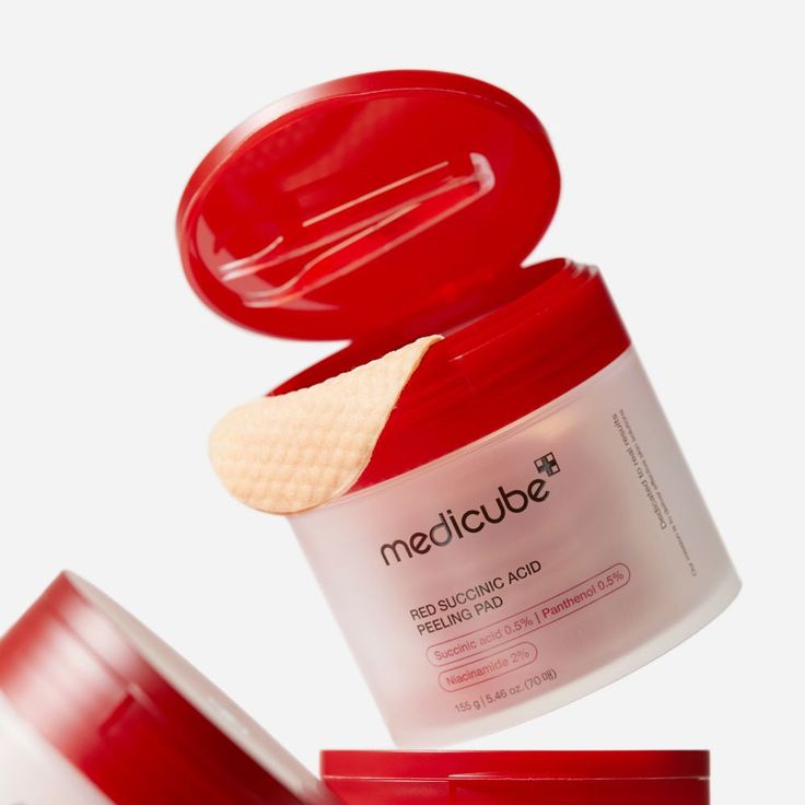 Medicube – Discos Exfoliantes Red con Ácido Succínico – 155 g (70 unidades)